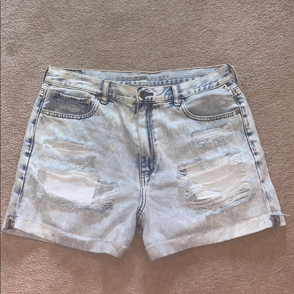 american eagle high waisted distressed shorts